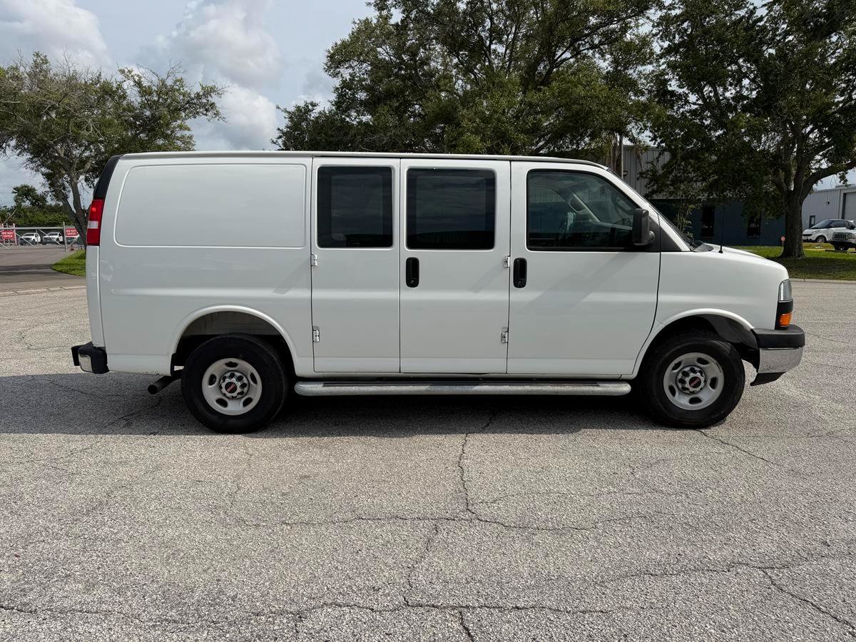 Used 2025 GMC Savana 2500 w/ Driver Convenience Package RWD image 8