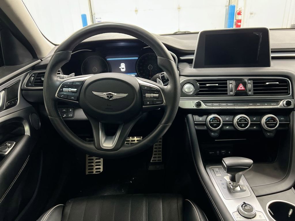 Used 2019 Genesis G70 3.3T Advanced w/ Prestige Package image 11