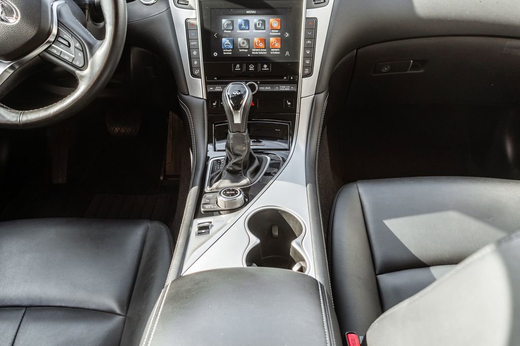 Used 2021 INFINITI Q50 Luxe image 10