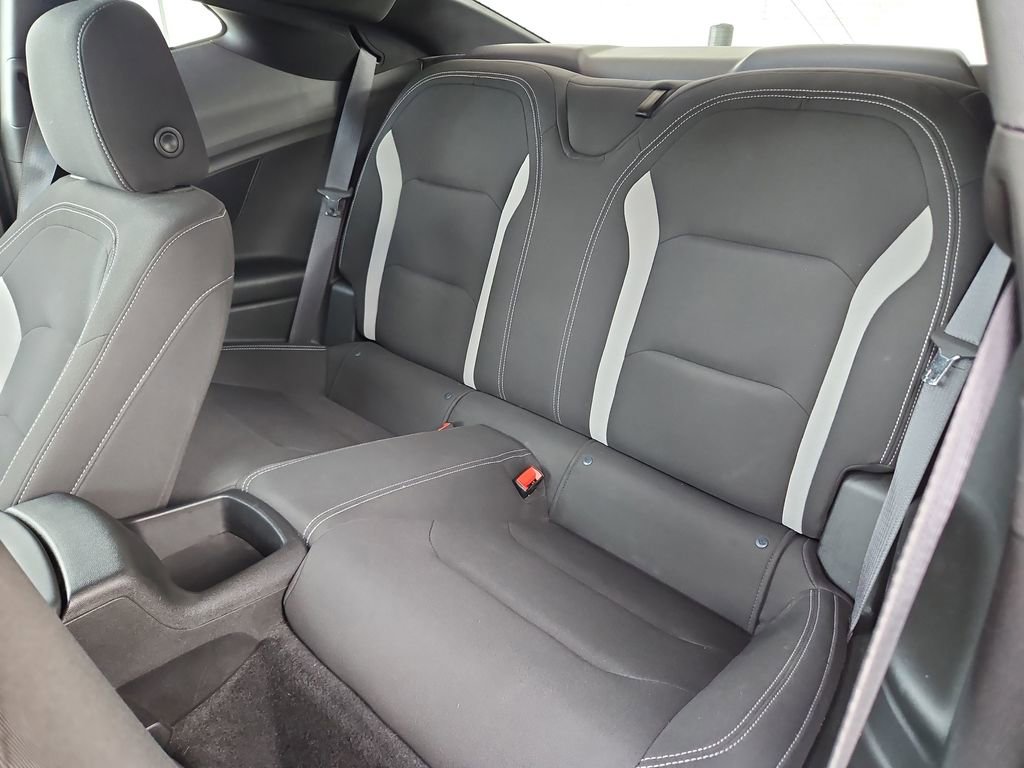Used 2021 Chevrolet Camaro LT image 22