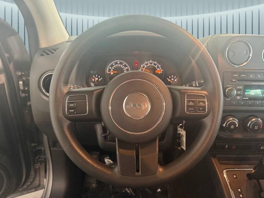 Used 2016 Jeep Compass Sport w/ Power Value Group AWD/4WD image 9