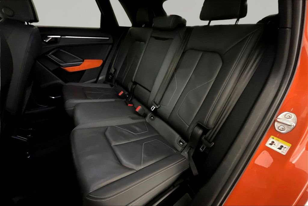 Used 2019 Audi Q3 2.0T Premium Plus w/ Premium Plus Package image 18