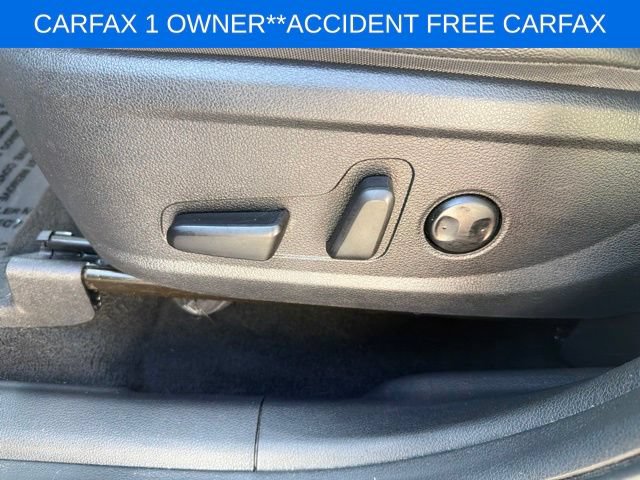 Used 2020 Hyundai Santa Fe SEL FWD image 24