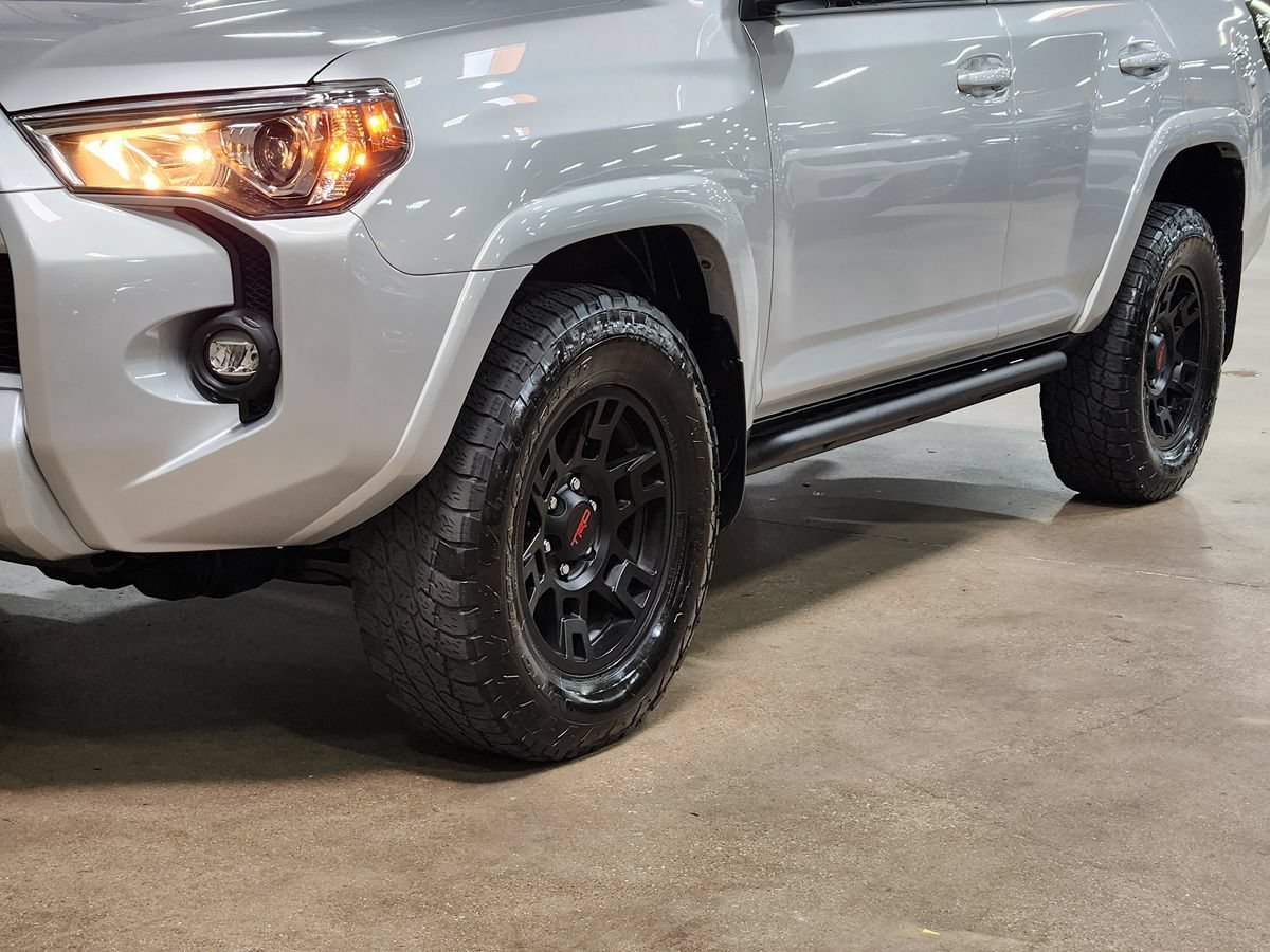 Used 2023 Toyota 4Runner TRD Off-Road Premium w/ Off Road Premium Plus Package AWD/4WD image 17