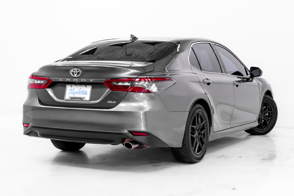Used 2023 Toyota Camry XLE FWD image 29