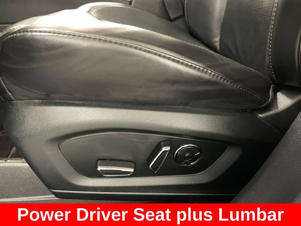Used 2020 Ford Explorer Platinum w/ Premium Technology Package AWD/4WD image 12