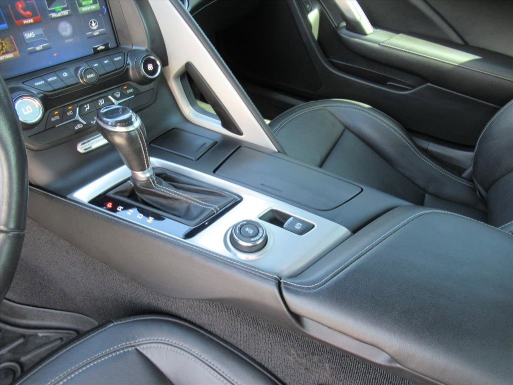 Used 2019 Chevrolet Corvette Grand Sport w/ Carbon Flash Badge Package image 17