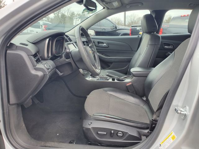 Used 2016 Chevrolet Malibu LT w/ Power Convenience Package image 18