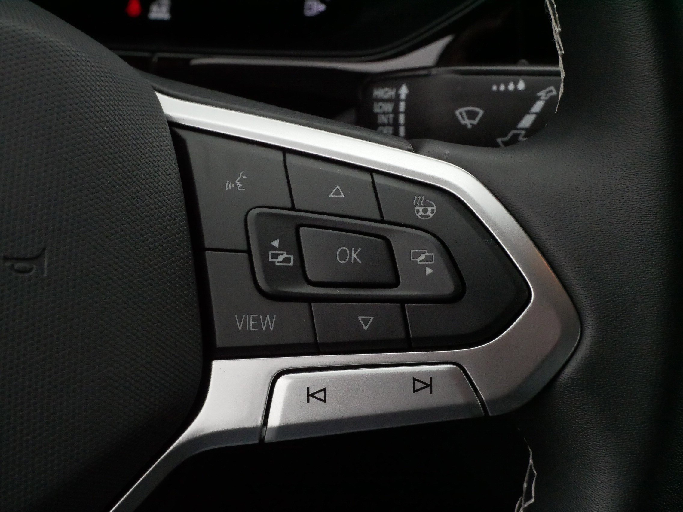 Certified 2024 Volkswagen Taos S image 25