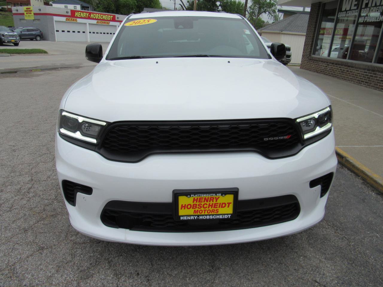 Used 2025 Dodge Durango GT AWD/4WD image 2