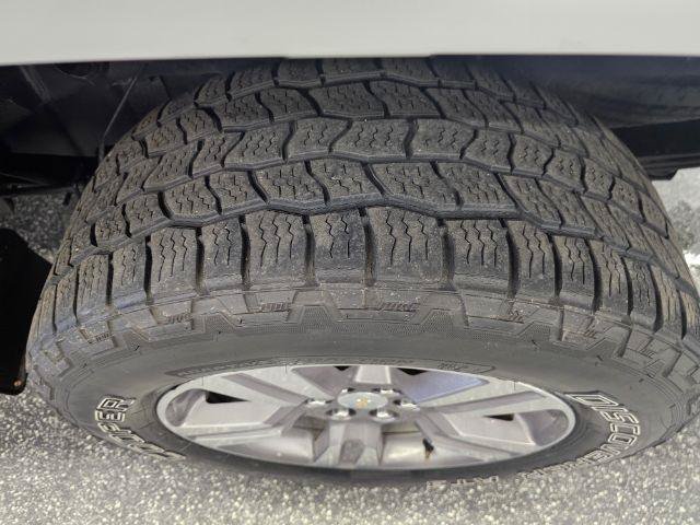 Used 2015 Chevrolet Colorado W/T RWD image 31