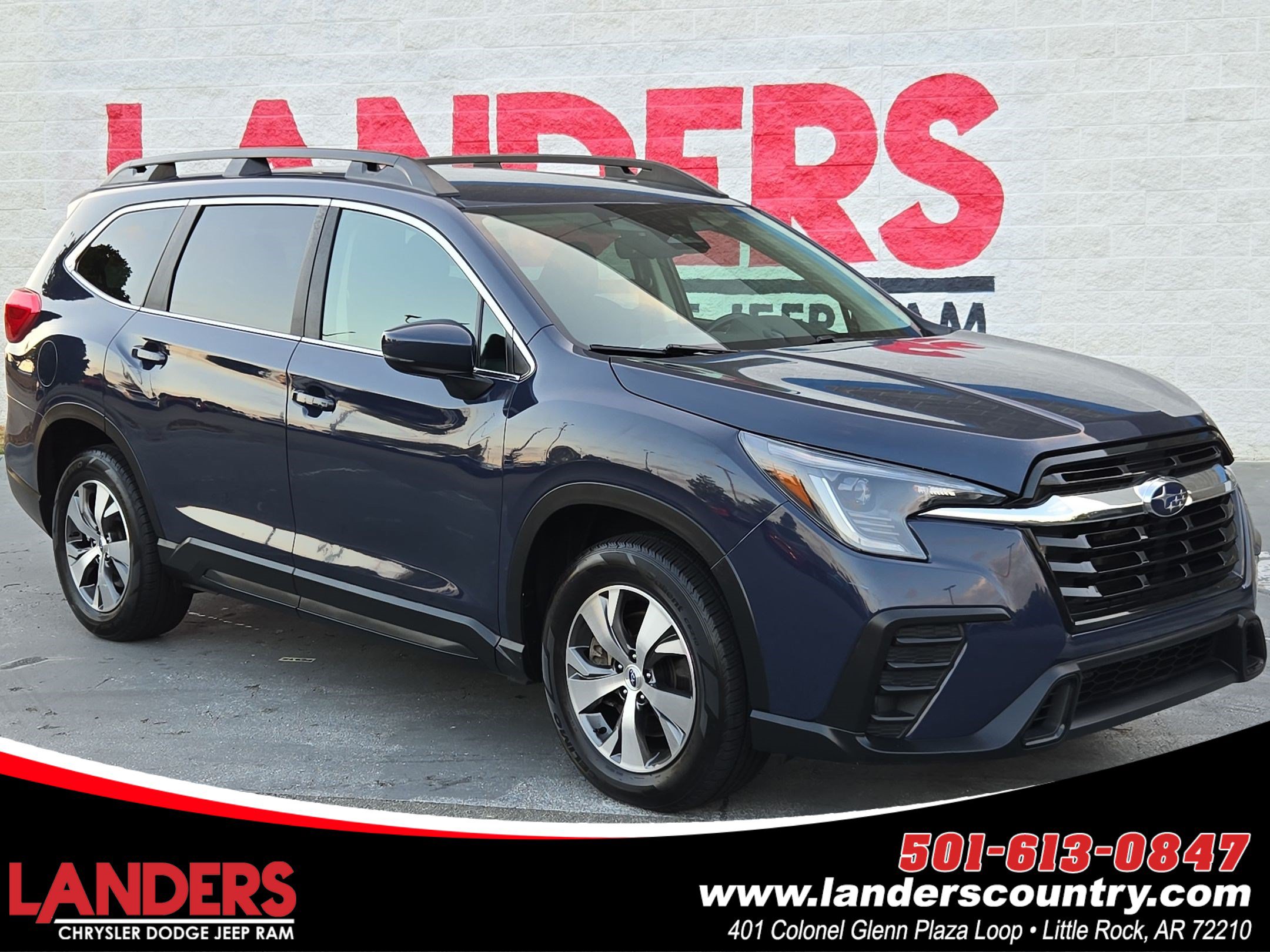 Used 2025 Subaru Ascent Premium AWD/4WD image 1