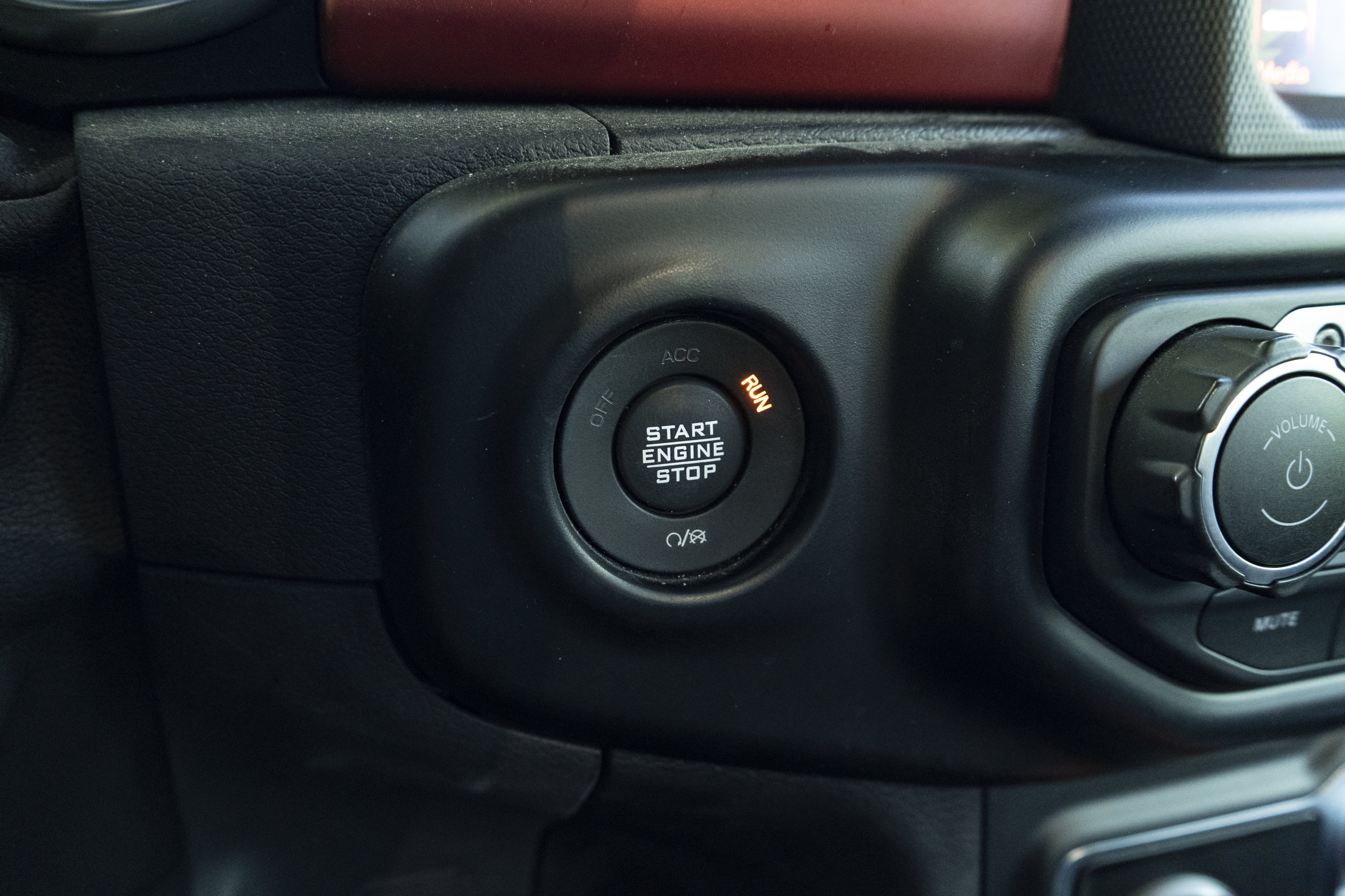 Used 2021 Jeep Gladiator Rubicon AWD/4WD image 26