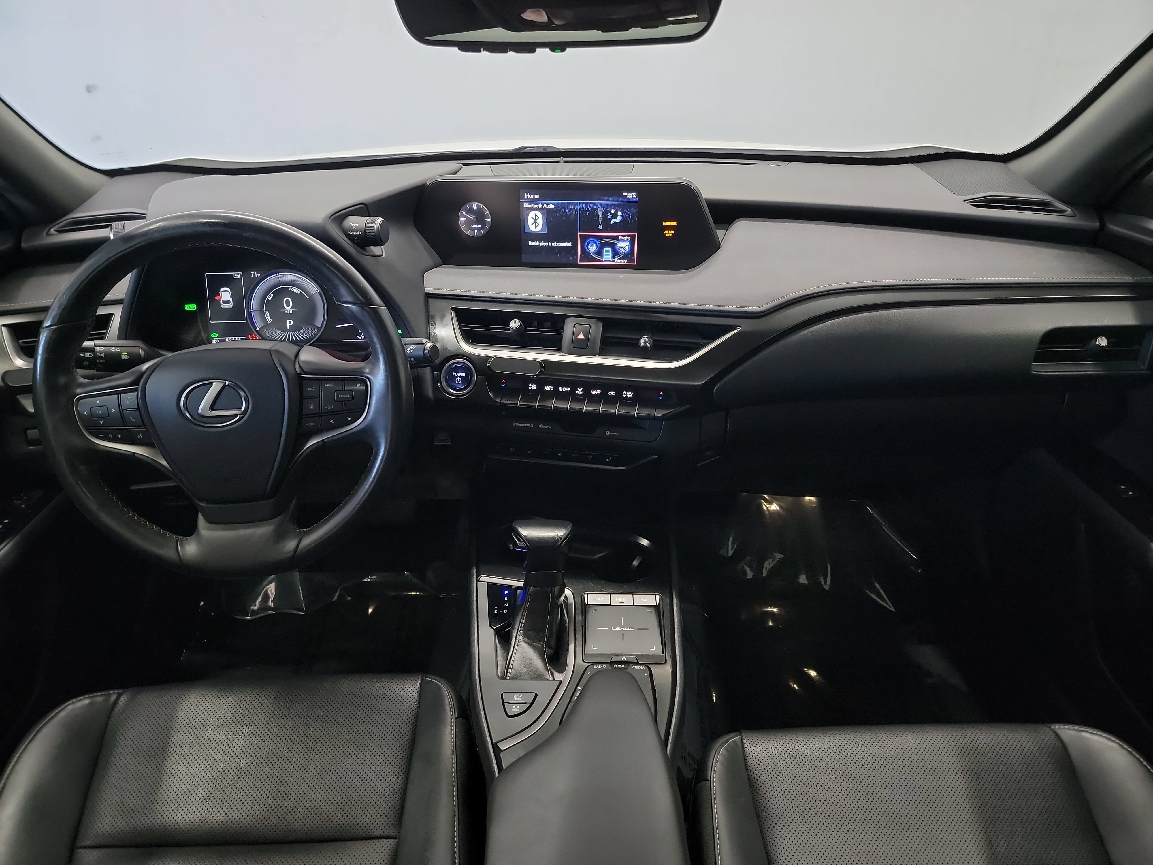 Used 2019 Lexus UX 250h AWD/4WD image 19