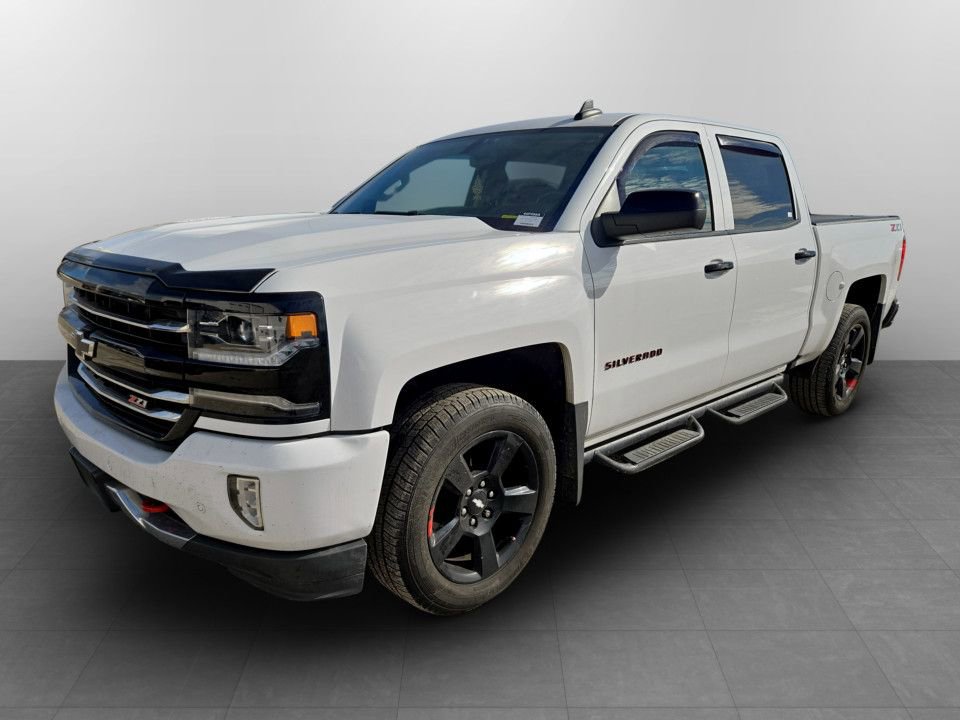 Used 2018 Chevrolet Silverado 1500 LTZ Z71 w/ Redline Edition image 12