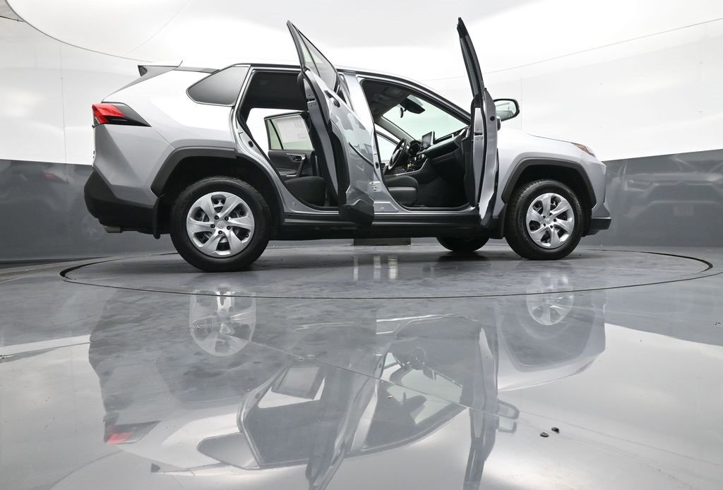 Certified 2023 Toyota RAV4 LE image 47