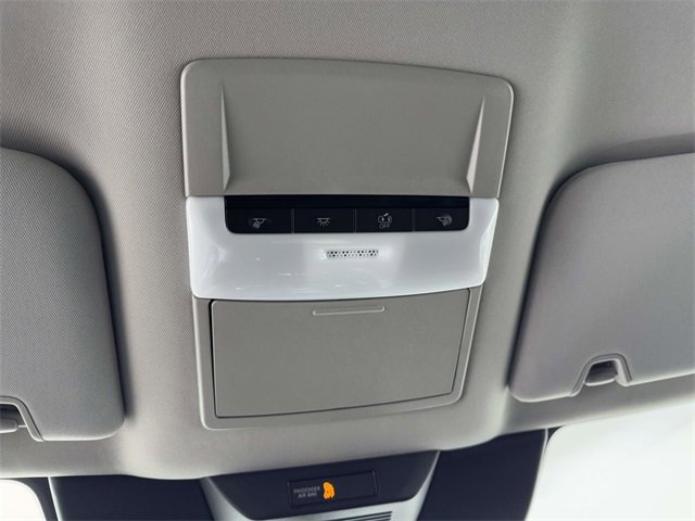 Used 2025 Nissan Pathfinder S image 25