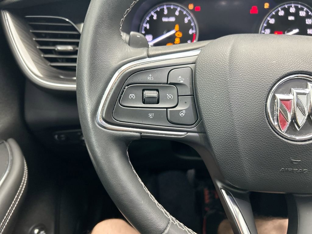 Used 2023 Buick Envision Essence image 11