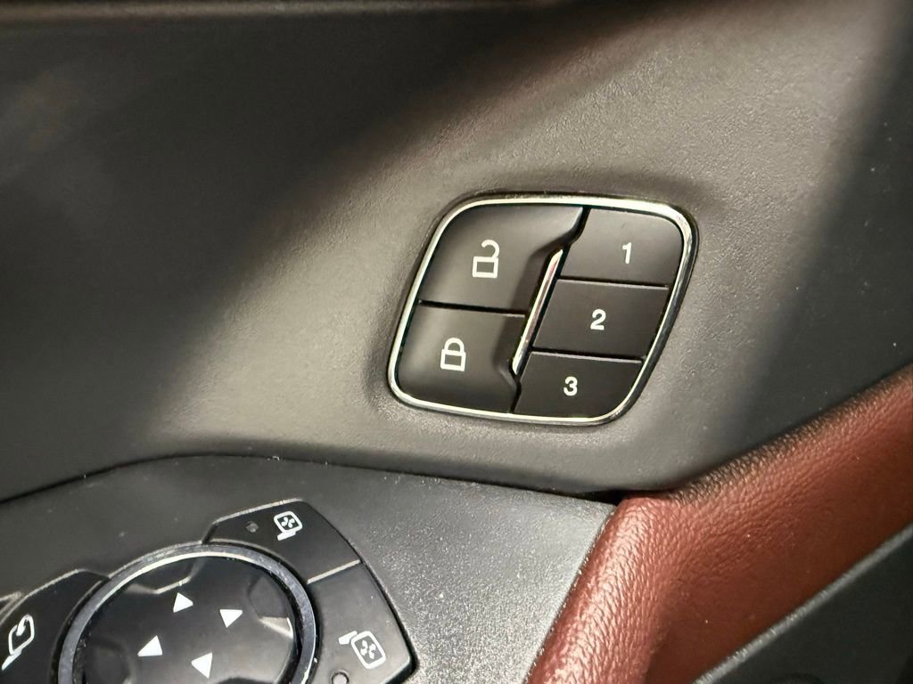 Used 2024 Ford Expedition Max Limited image 23