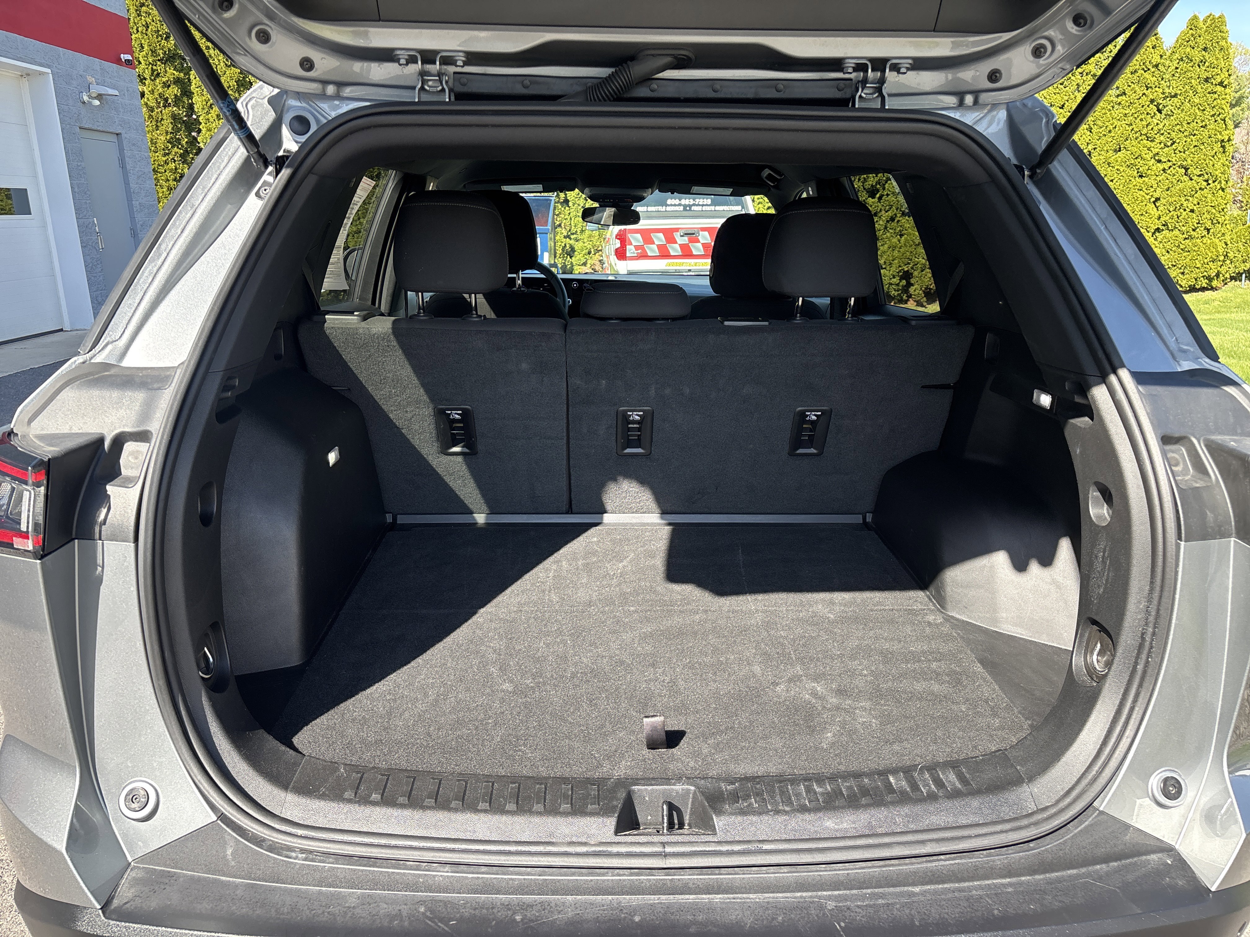 Used 2025 Chevrolet Equinox LT AWD/4WD video 5