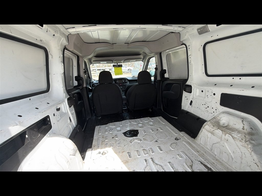 Used 2022 RAM ProMaster City Tradesman w/ Lights & Wheels Group FWD image 24