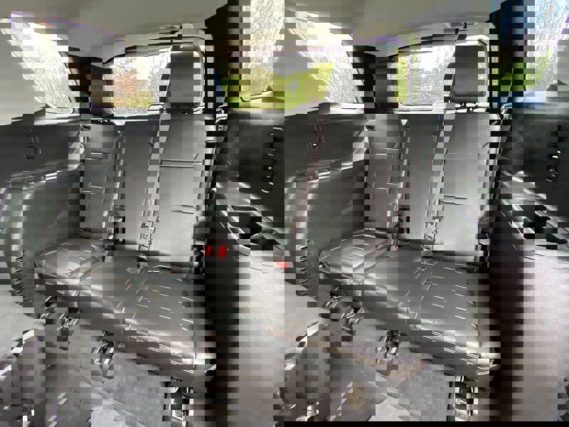 Used 2019 Chevrolet Traverse LT image 39