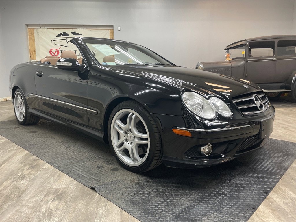 Used 2009 Mercedes-Benz CLK 550 Cabriolet image 3