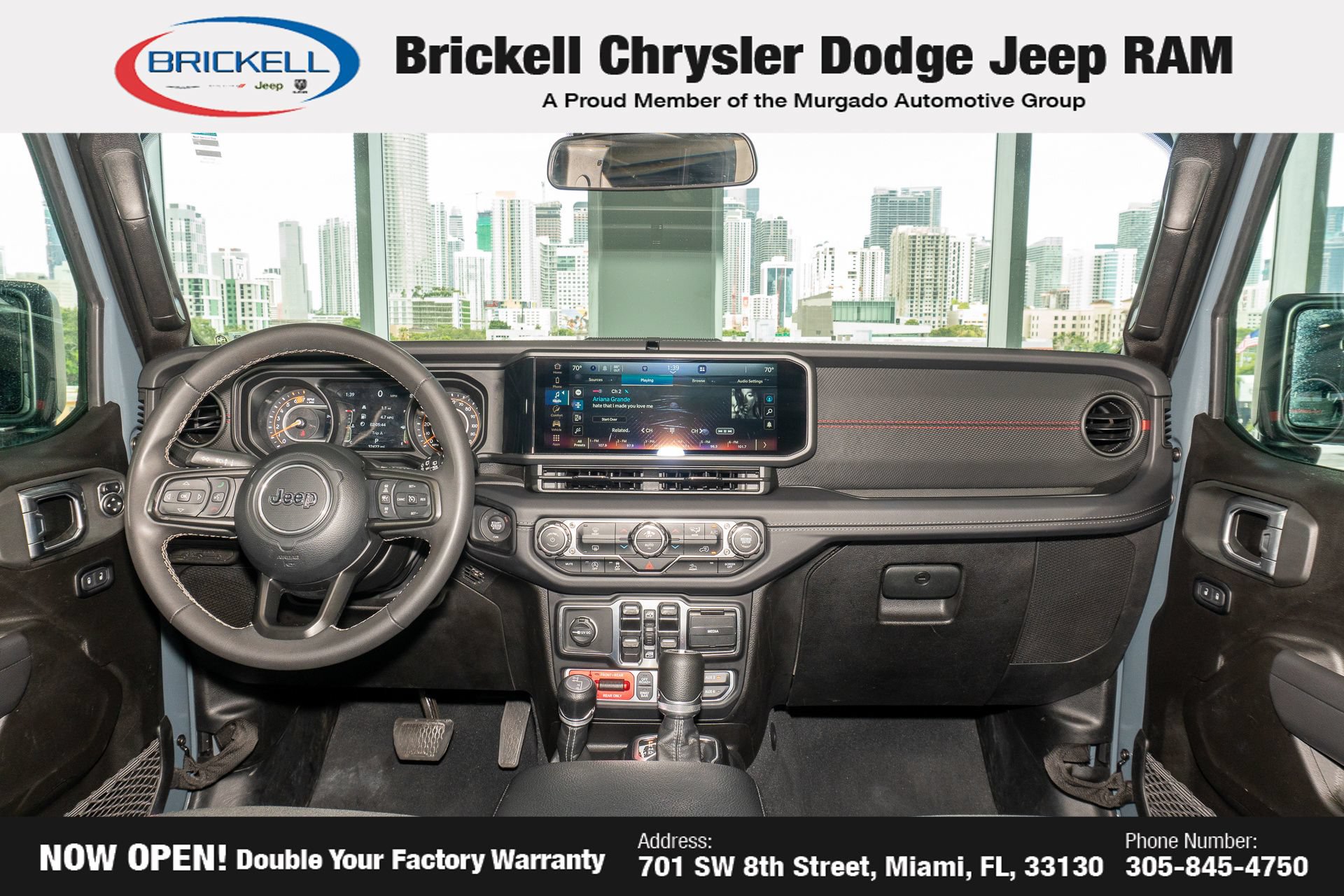 Used 2025 Jeep Wrangler Unlimited Rubicon AWD/4WD image 17