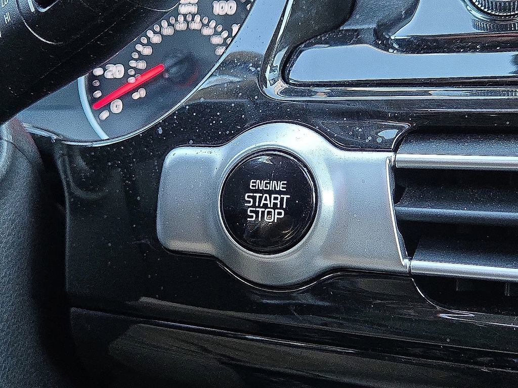 Used 2022 Kia Seltos EX image 30