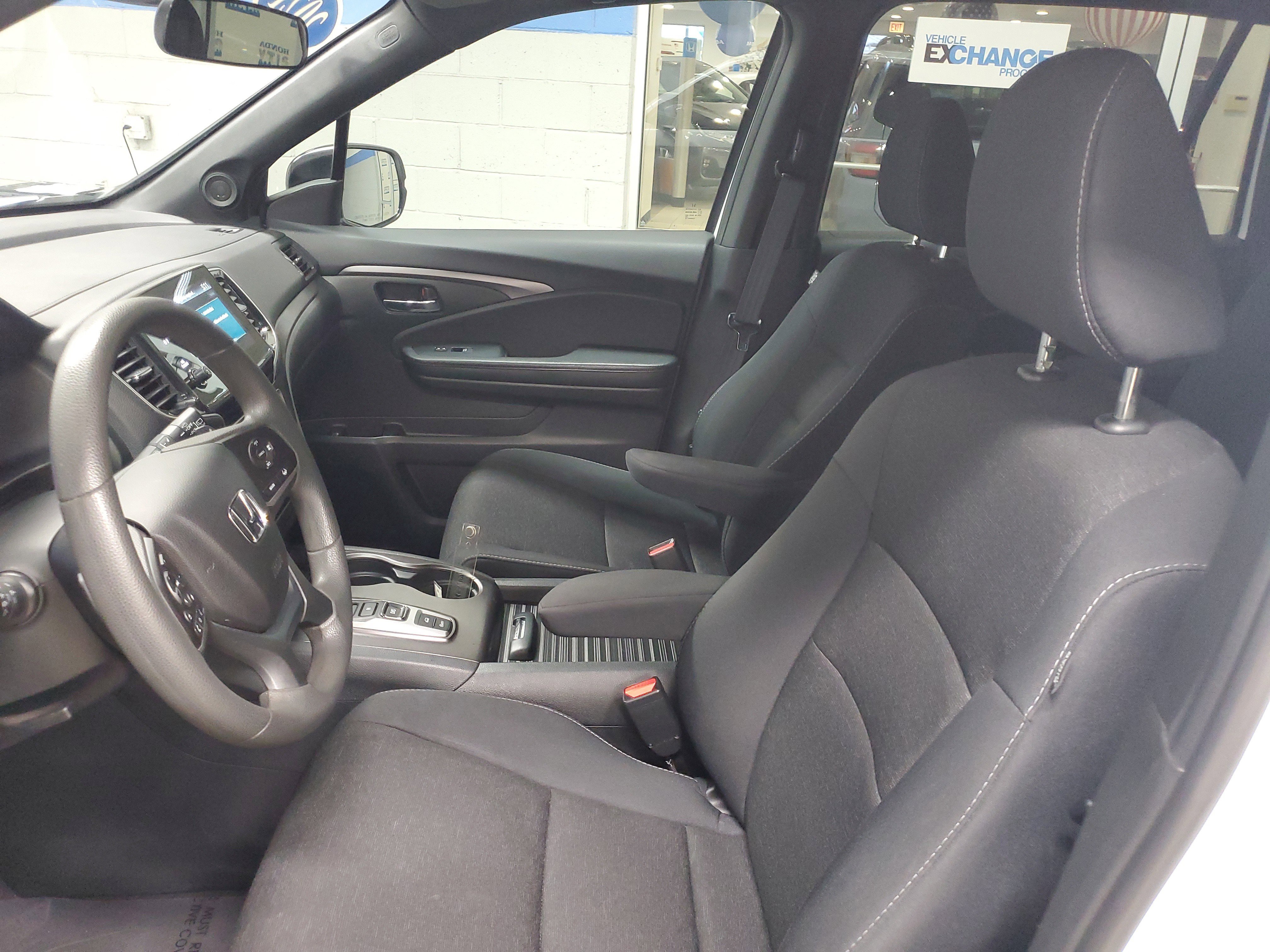 Used 2021 Honda Passport Sport image 18