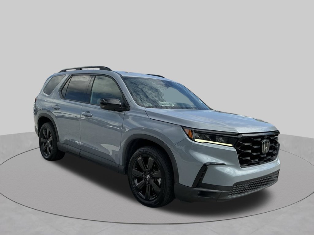 Certified 2025 Honda Pilot Black Edition image 12