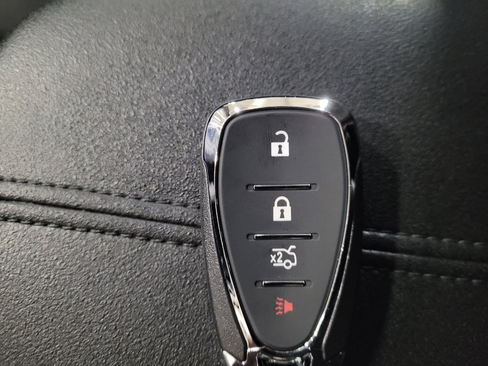 Used 2023 Chevrolet Malibu LT w/ Driver Confidence Package image 32