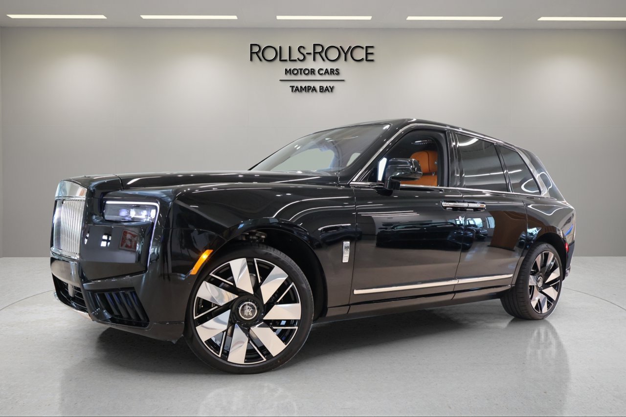 New 2027 Rolls-Royce Cullinan AWD/4WD image 1