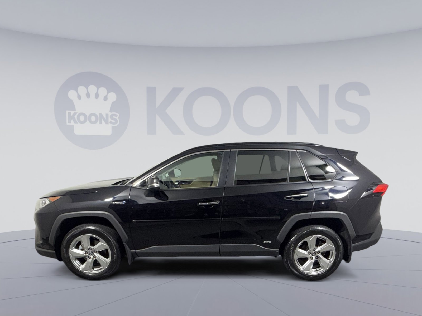 Used 2021 Toyota RAV4 Limited image 2