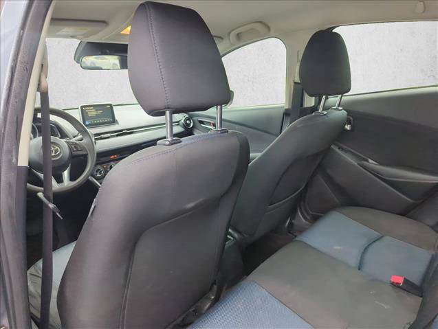 Used 2018 Toyota Yaris iA FWD image 19
