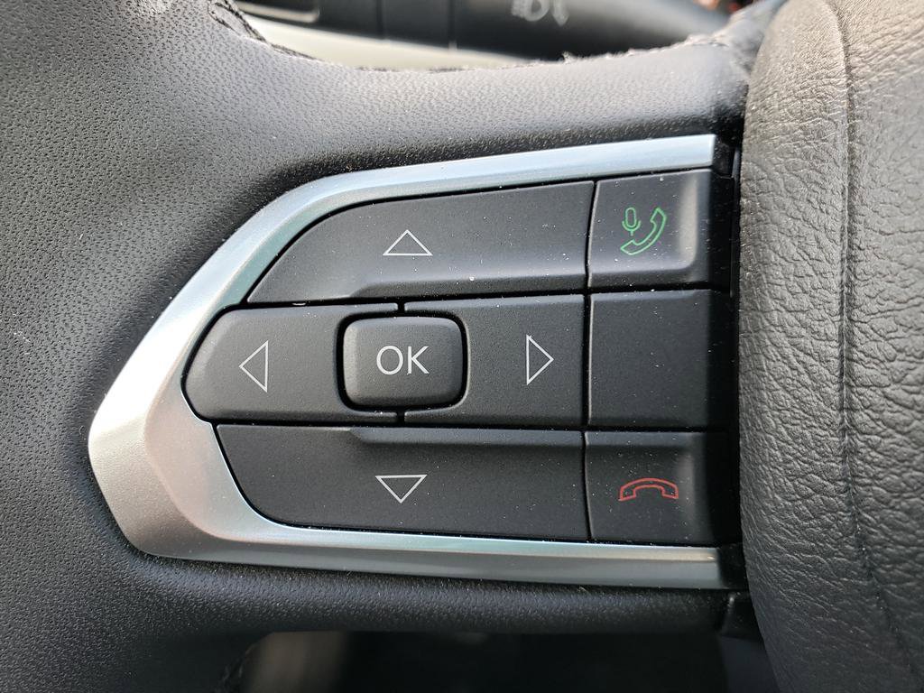 New 2026 Jeep Compass Limited image 21