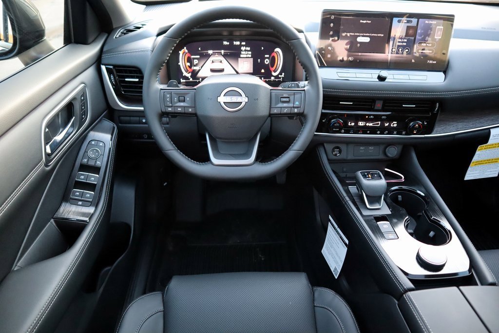 New 2026 Nissan Rogue Platinum w/ Platinum Premium Package image 11