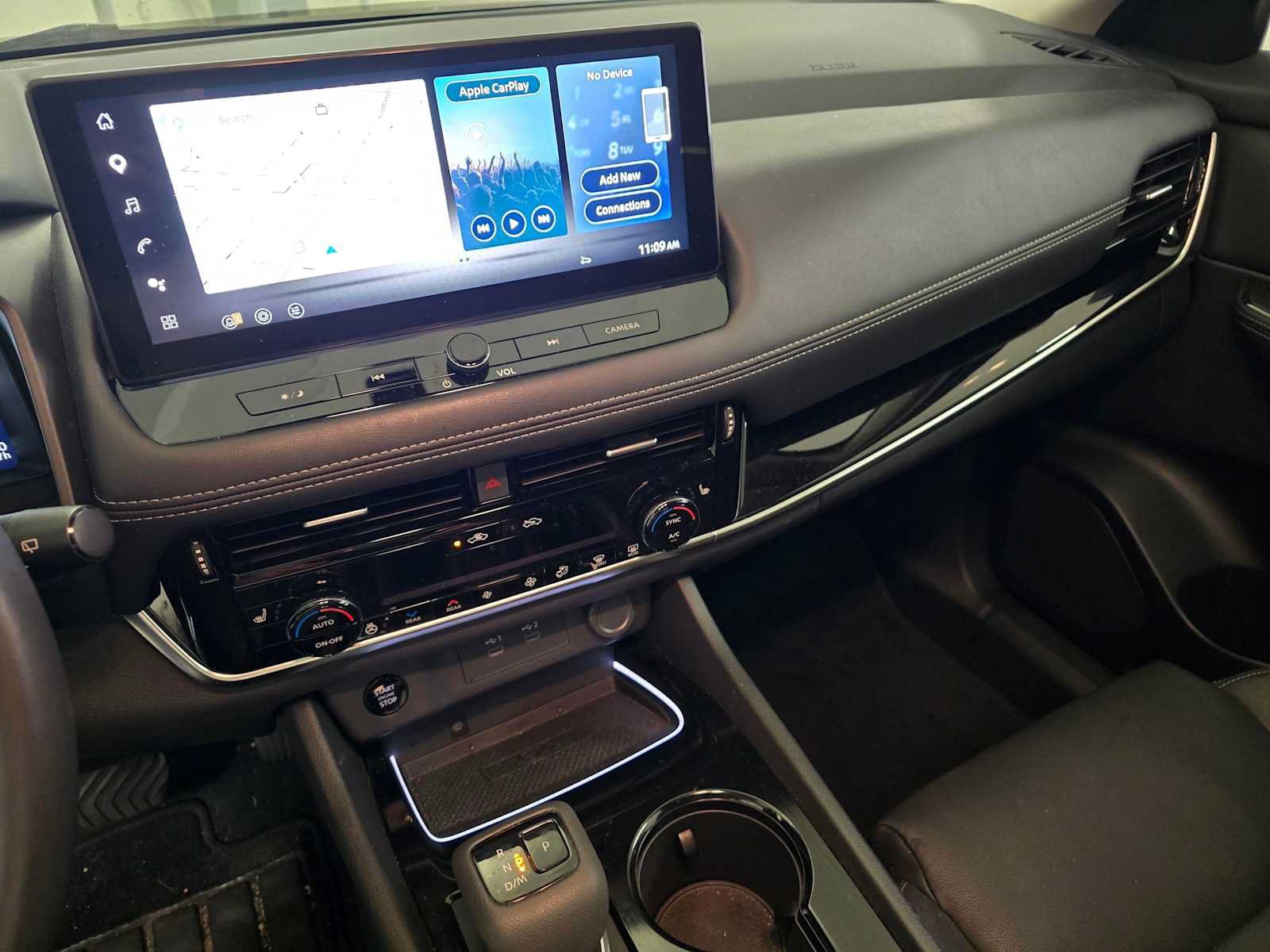 Used 2024 Nissan Rogue SL w/ SL Premium Package FWD image 26