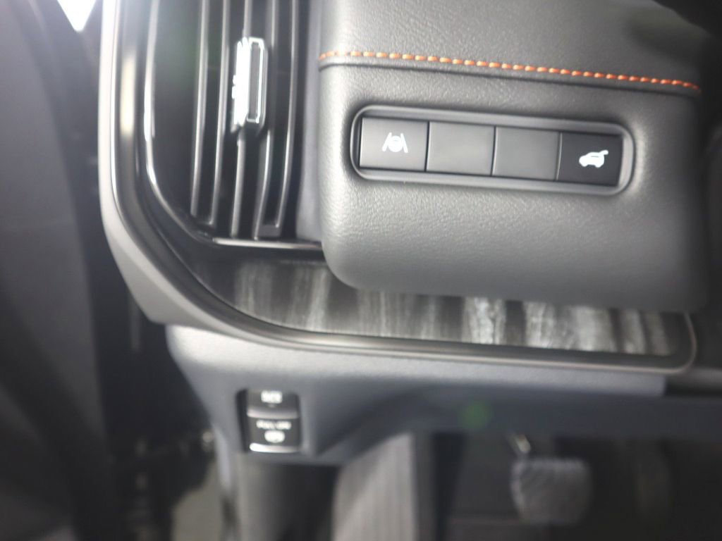 New 2026 Nissan Armada PRO-4X image 11