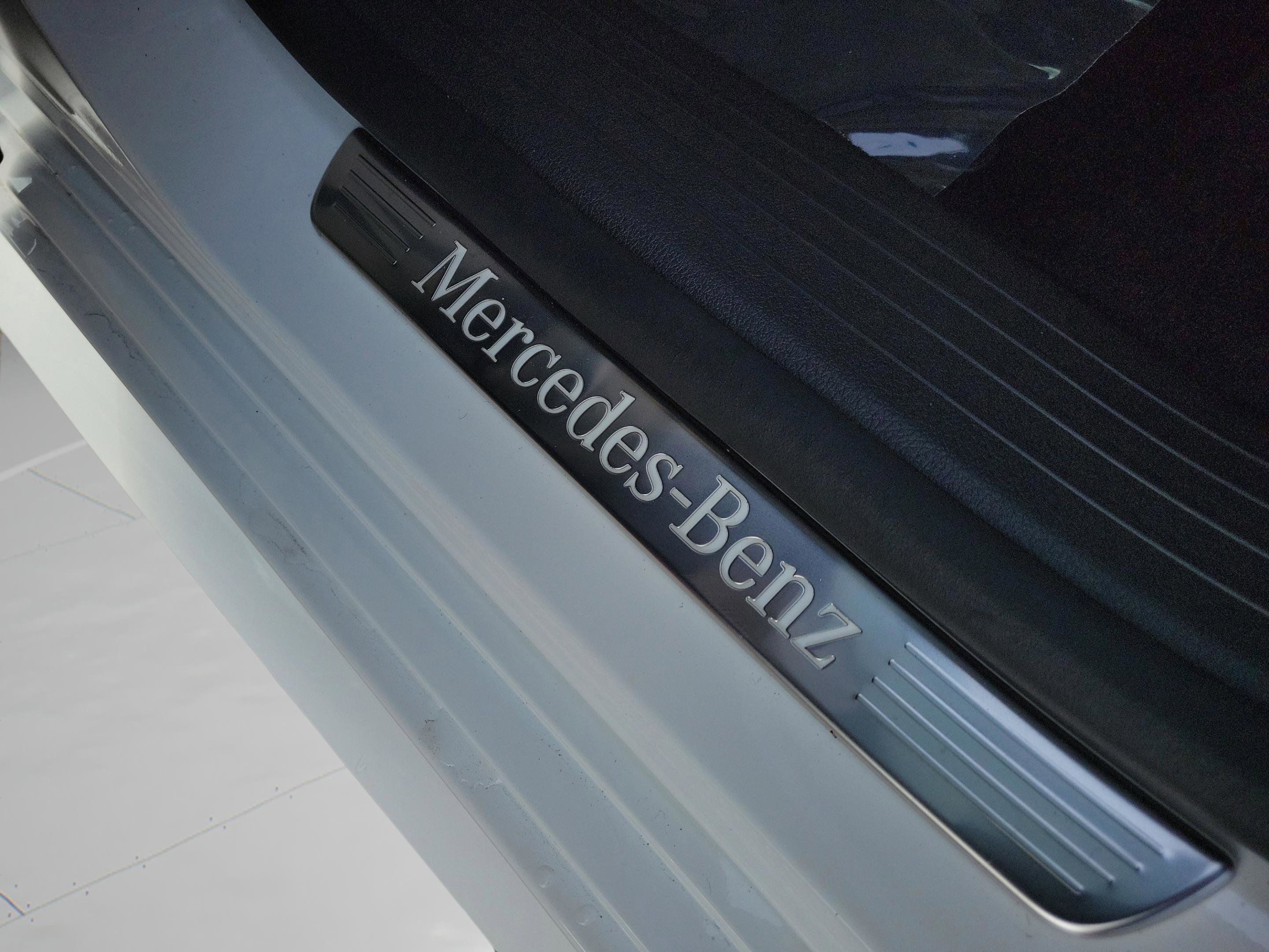 Certified 2026 Mercedes-Benz GLE 580 4MATIC image 32