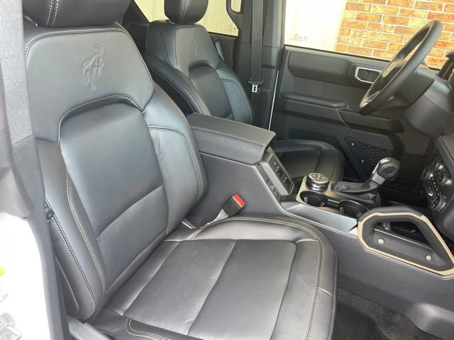 New 2026 Ford Bronco Badlands w/ Sasquatch Package AWD/4WD image 57