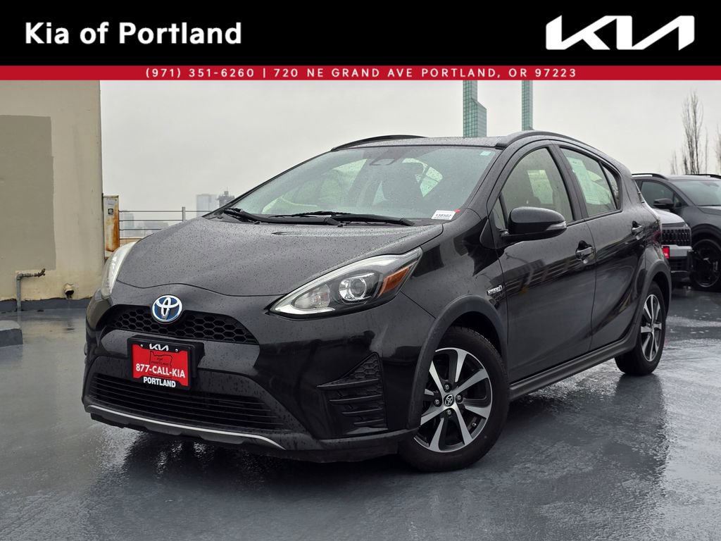 Used 2018 Toyota Prius C Two image 1
