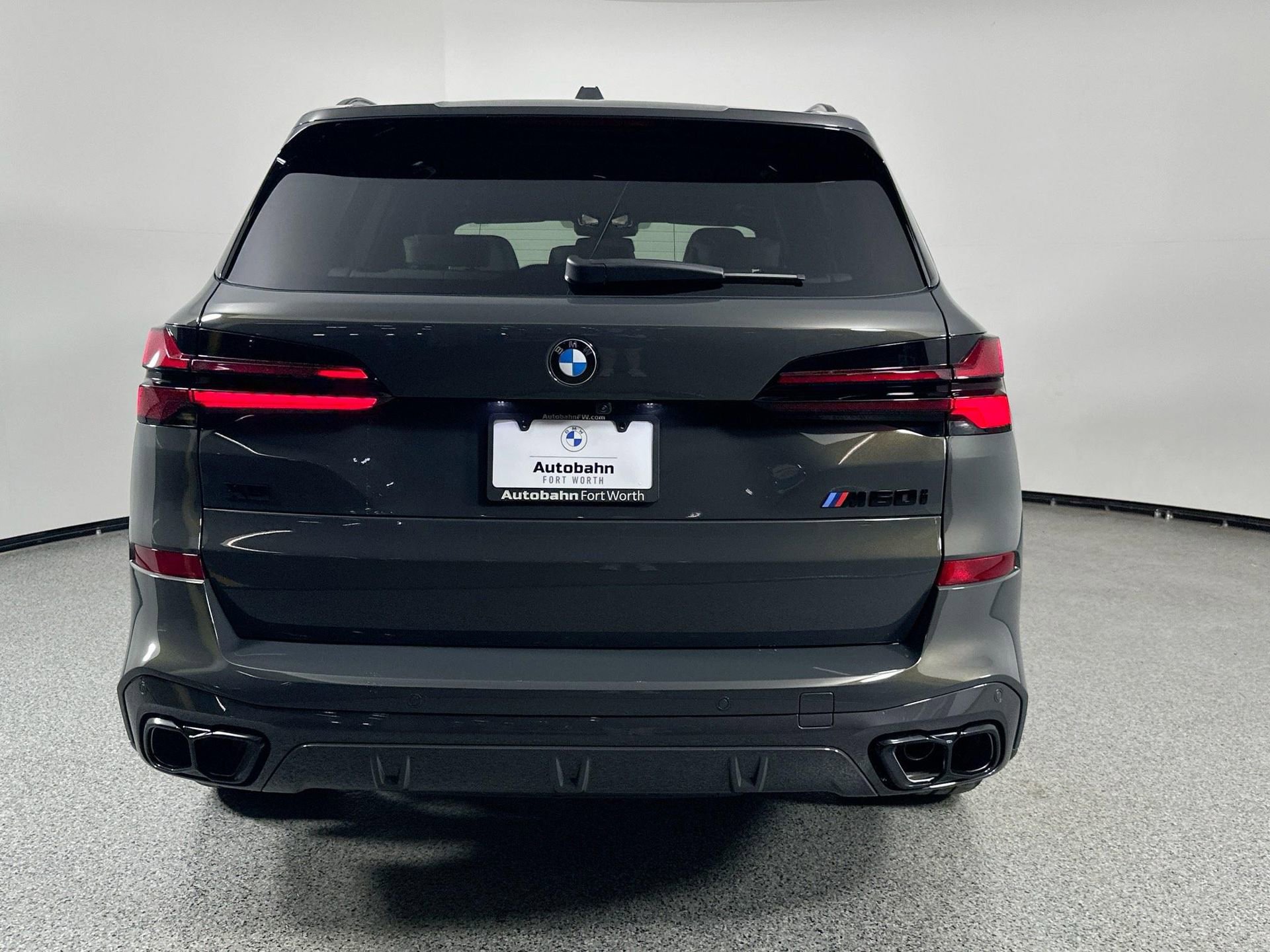 New 2026 BMW X5 M60i image 6