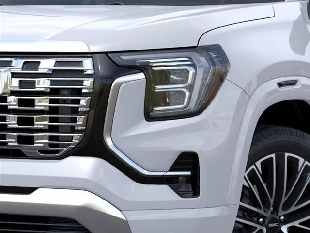 New 2026 GMC Terrain Denali AWD/4WD image 10