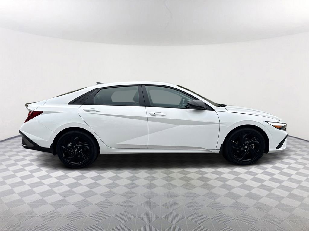 New 2026 Hyundai Elantra Sport FWD image 4