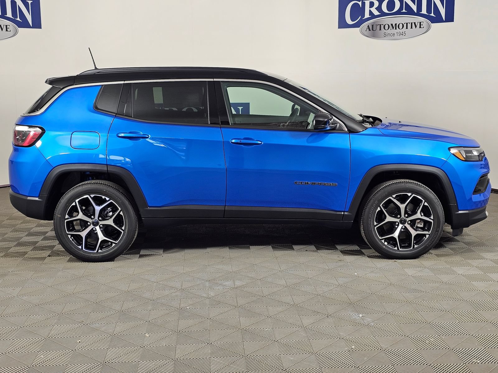 New 2026 Jeep Compass Limited AWD/4WD image 30