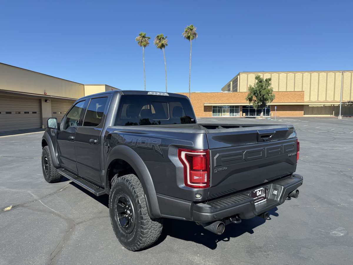 Used 2018 Ford F150 Raptor w/ Equipment Group 802A Luxury AWD/4WD image 5