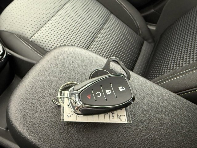 New 2025 Chevrolet Trax LT w/ Driver Confidence Package image 25