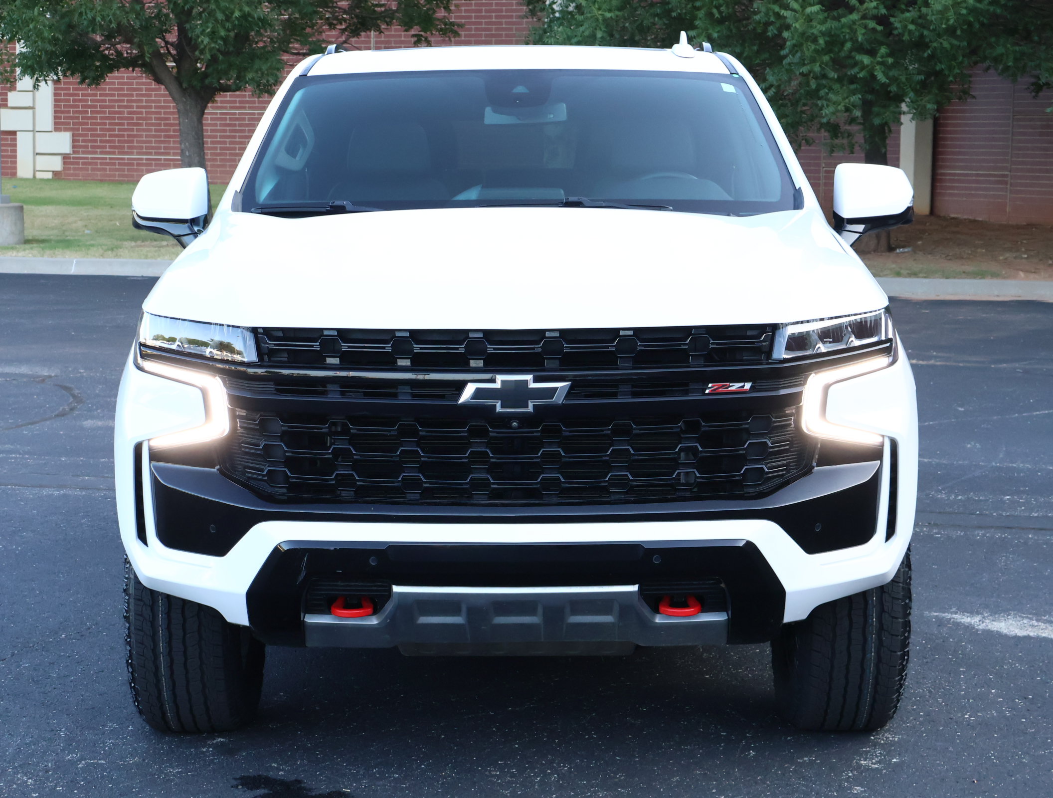 Used 2023 Chevrolet Tahoe Z71 w/ Z71 Off-Road Package AWD/4WD image 33