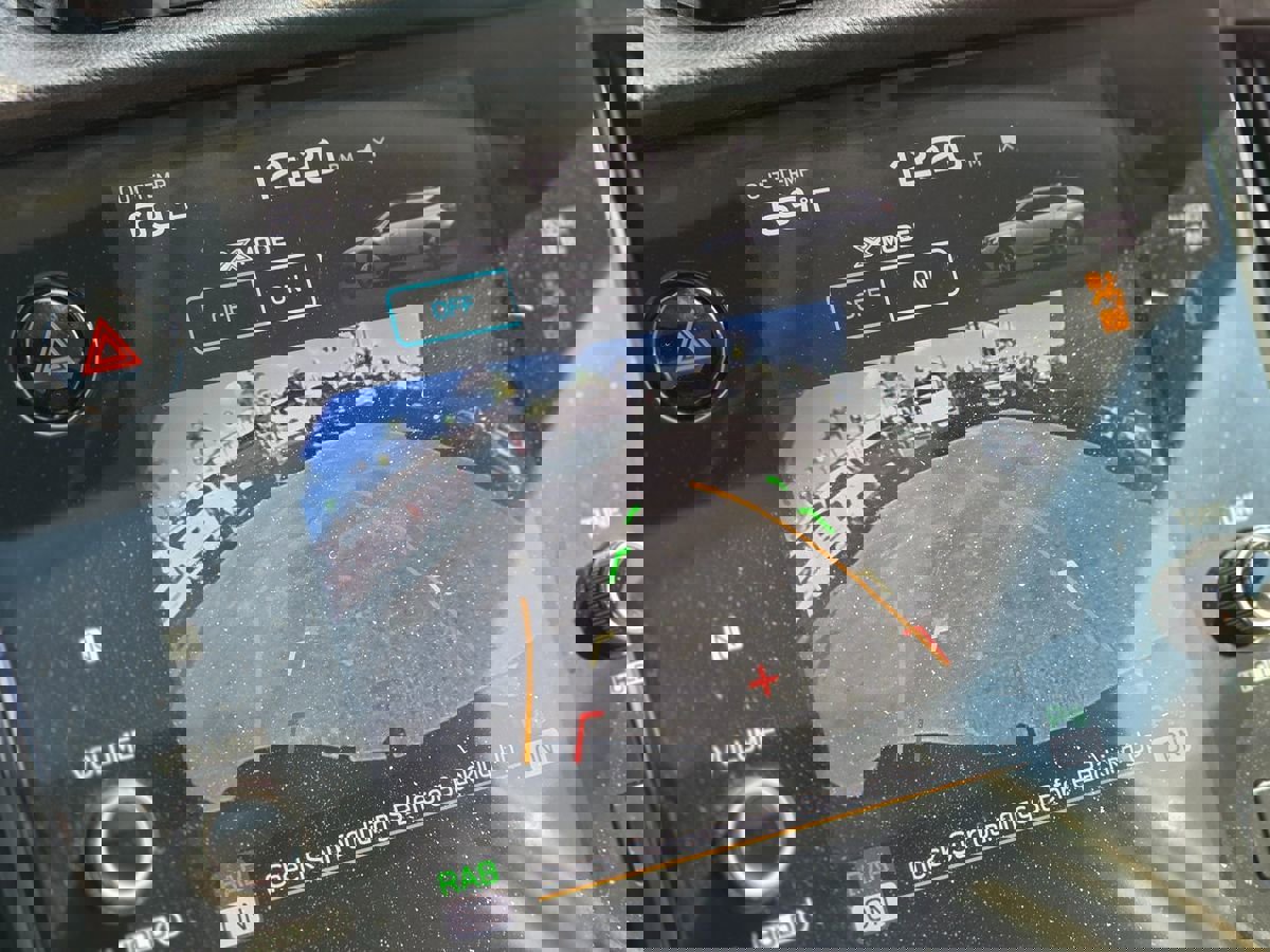 Used 2022 Subaru Outback Limited image 37